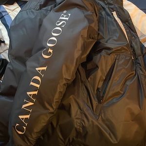 Size Medium Canada Goose Puffer Type Worn Twice